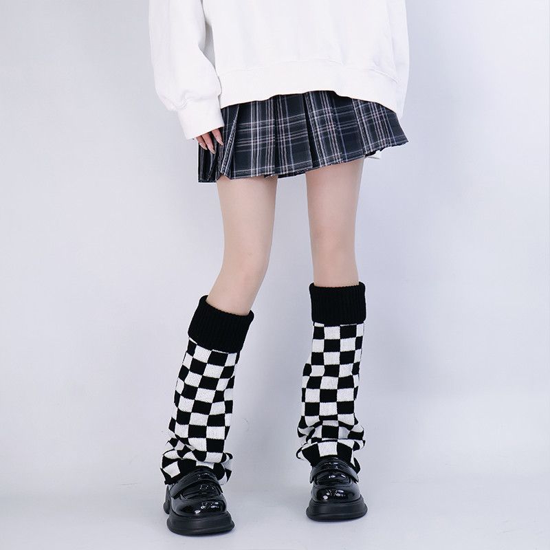 ถุงเท้าลายตารางสีขาวดำแบบถัก ส - Boot Sock Slouchy บทวิจารณ์และราคา