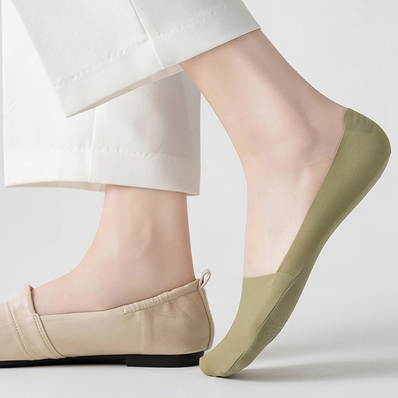 ถุงเท้าแบบซ่อนข้อสำหรับผู้หญิง - Invisibility Sock Loafer บทวิจารณ์และราคา