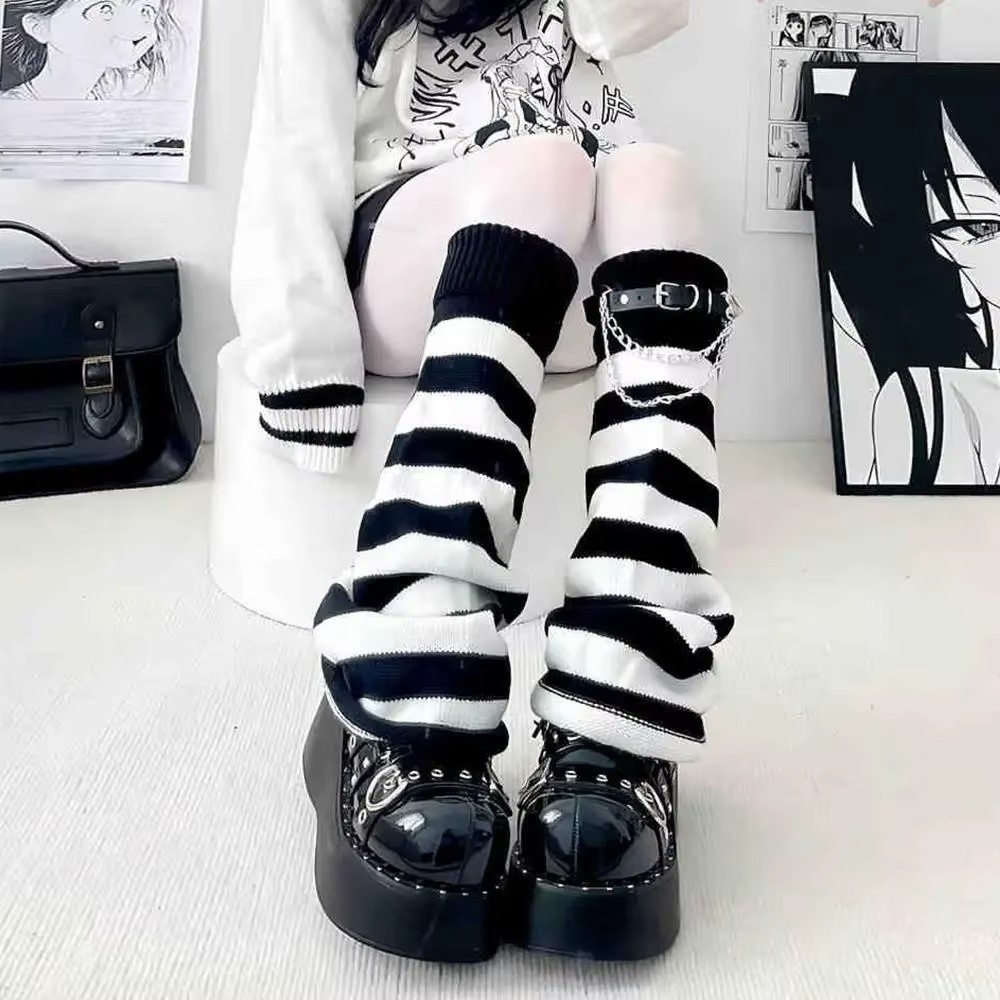 ถุงเท้าบูทถักลายทางสไตล์ฮาราจู - Boot Sock Slouchy บทวิจารณ์และราคา