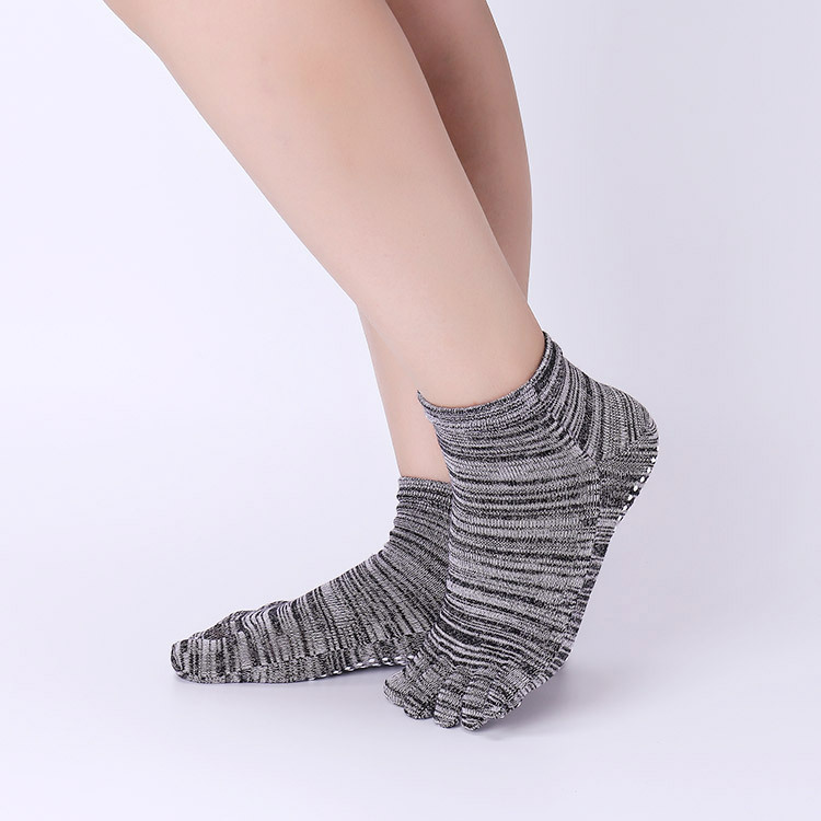 ถุงเท้าโยคะกันลื่นพร้อมที่ยึดเ - Grip Sock Yoga บทวิจารณ์และราคา